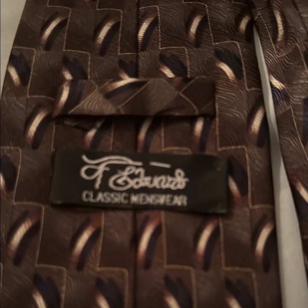 Brown Geometric Patterned Tie Accessory - Picture 2 of 3